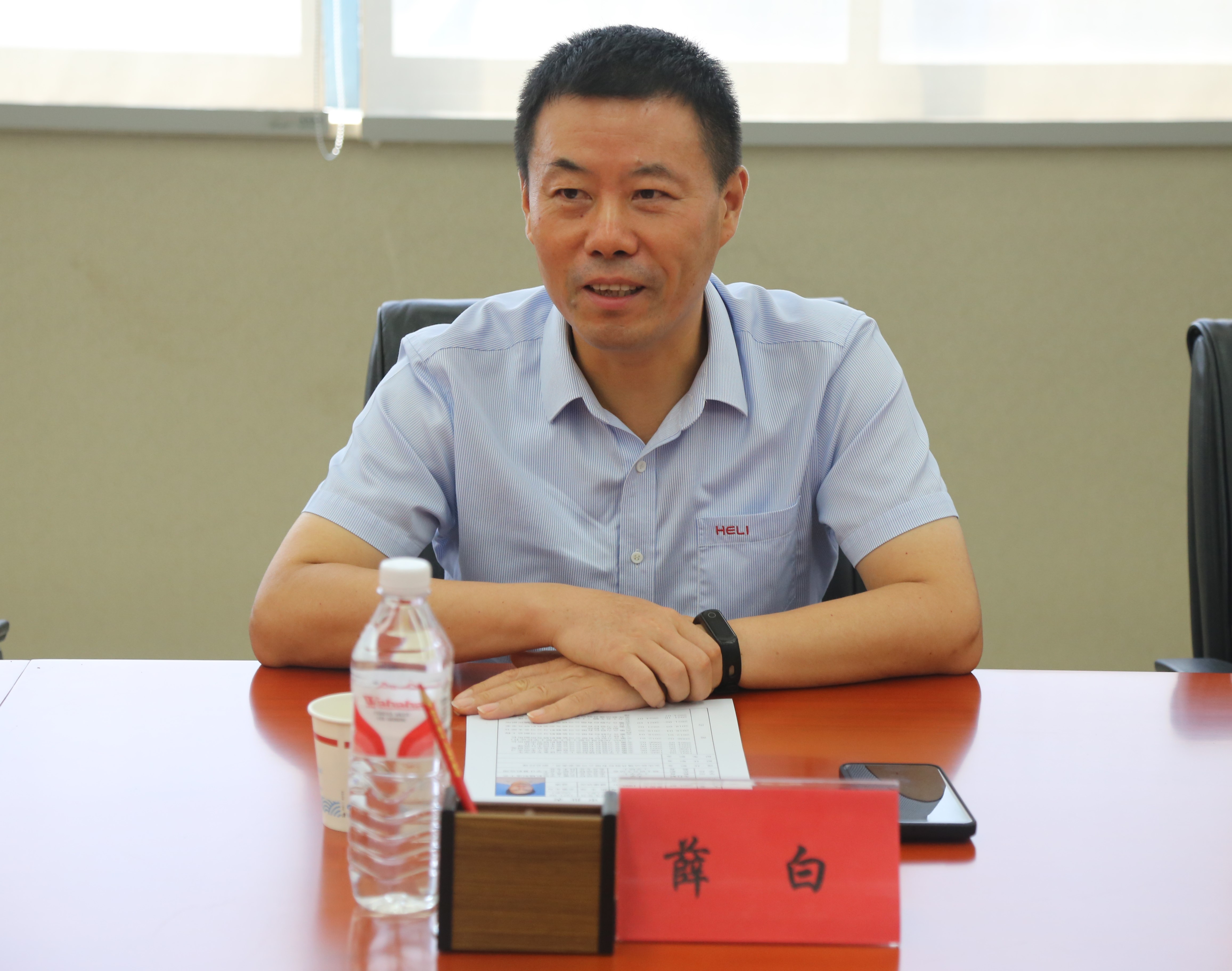 集團公司黨委委員、副總經(jīng)理、股份公司副董事長薛白作總結(jié)講話.JPG